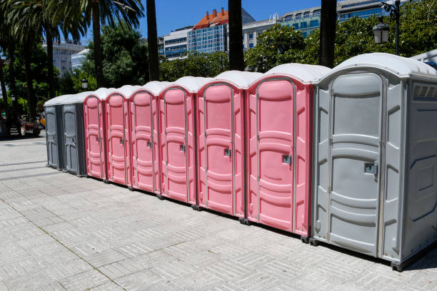 Best Deluxe Portable Toilet Rental  in Shaw, MS